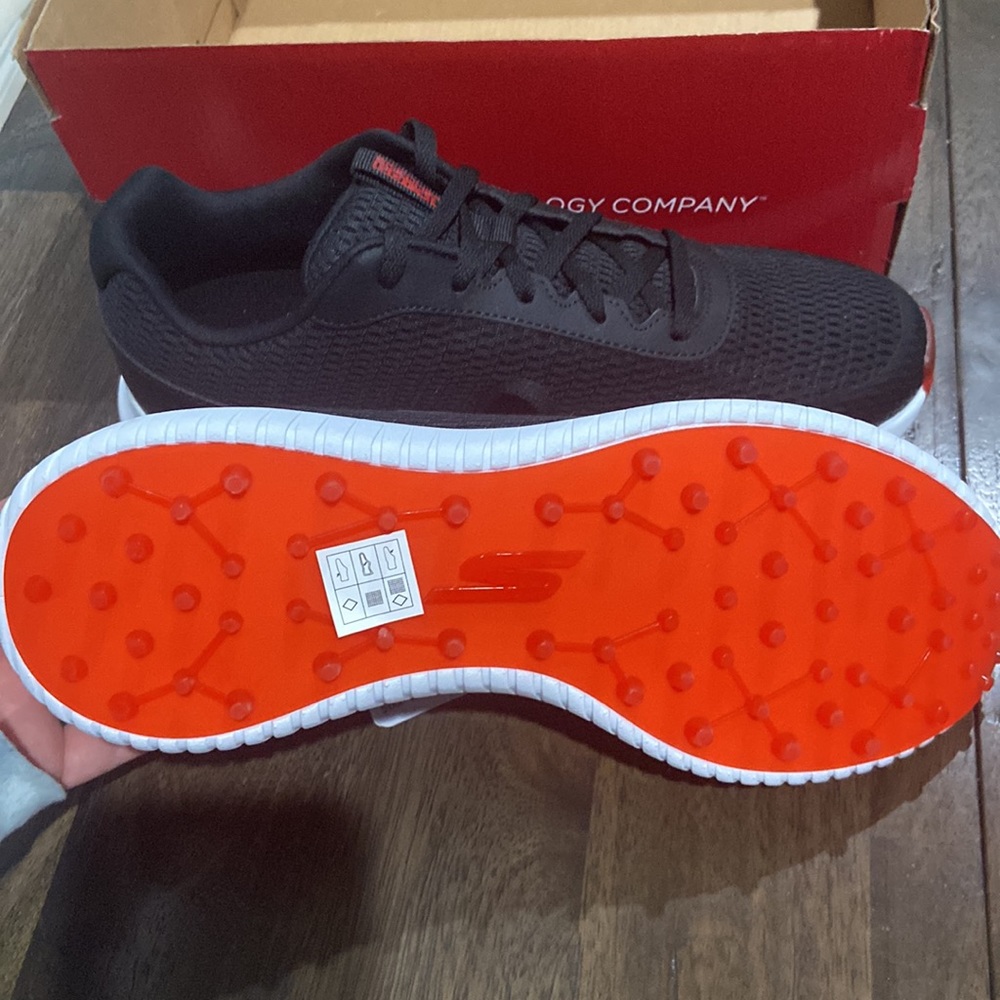 Skechers Men's GO GOLF Max Fairway 3 Golf Shoes men's 10.5 NWT black white red - Picture 5 of 11